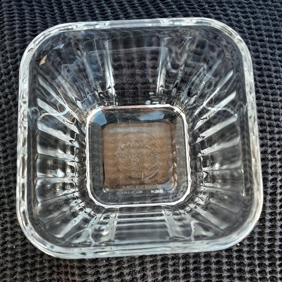 ANCHOR HOCKING 1932 VINTAGE DESIGN REFRIGERATOR DISH W / LID 4.5” - Picture 3 of 9